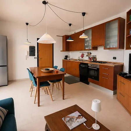 Appartamento Piscina, Terrazza Panoramica E Parcheggio